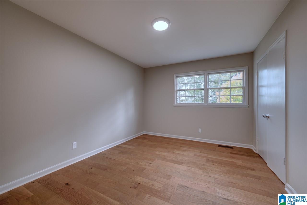 1201 Old Oak Road Birmingham, AL 35235 - Photo 22 of 31