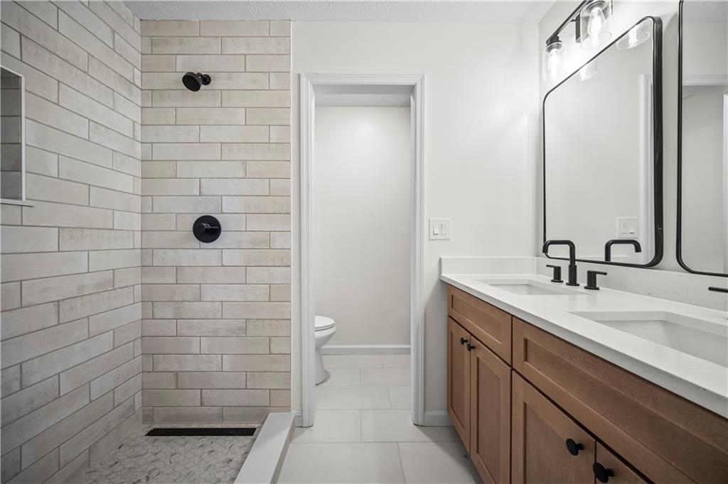 3795 Irwin Bridge Road Northwest Conyers, GA 30012 - Photo 17 of 31