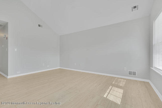 9 Rochester Drive Brick, NJ 08723 - Photo 13 of 20 012_dsc07277