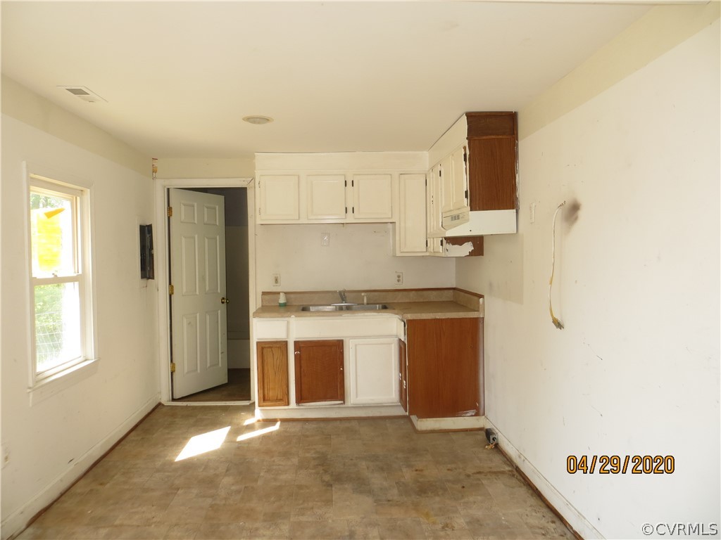 2034 Mark Pine Road Hayes, VA 23072 - Photo 4 of 4 Gallery Image 4