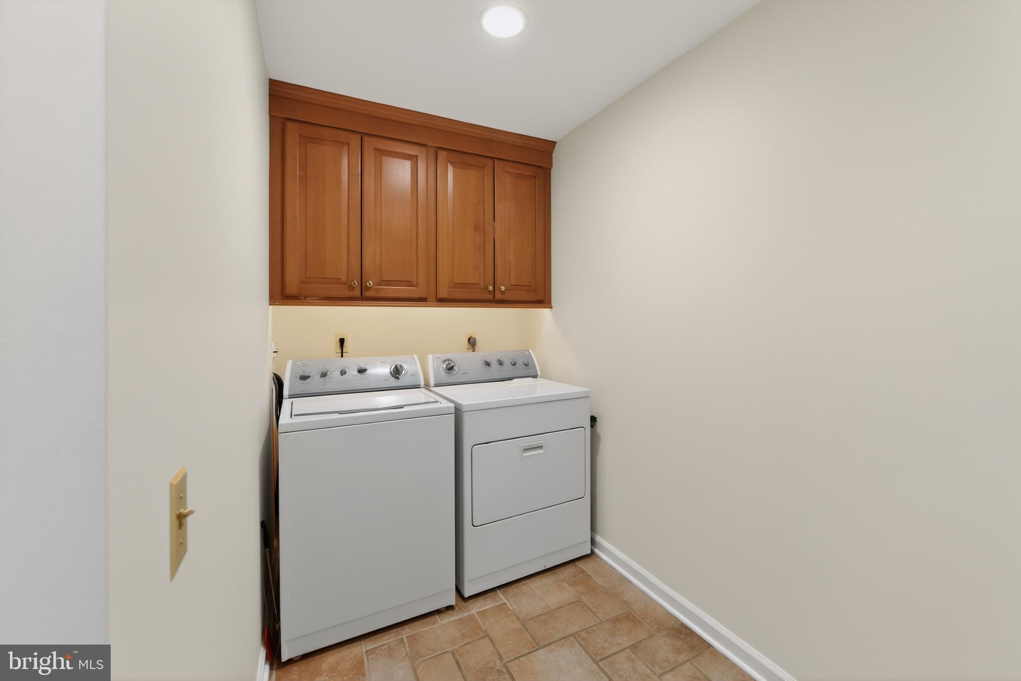 2119 County Line Road Villanova, PA 19085 - Photo 15 of 52 First floor Laundry off Kitchen