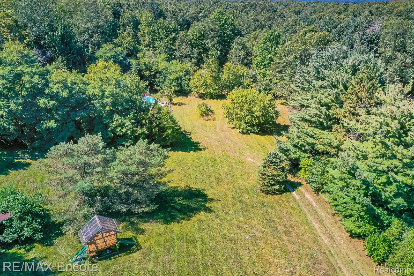 1439 North Van Road Holly, MI 48442 - Photo 59 of 64 Gallery Image 59