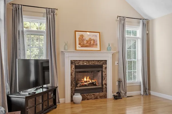 $870,000 | 121 Cortland Drive, North Andover, MA 01845