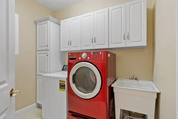 $870,000 | 121 Cortland Drive, North Andover, MA 01845