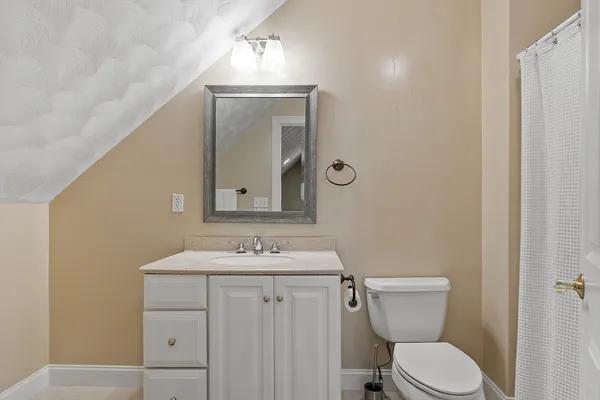 $870,000 | 121 Cortland Drive, North Andover, MA 01845