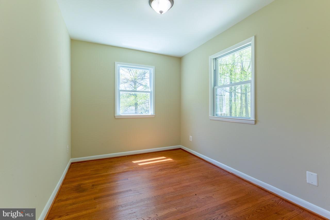 18640 Jerusalem Church Road Poolesville, MD 20837 - Photo 13 of 21 Interior (General)