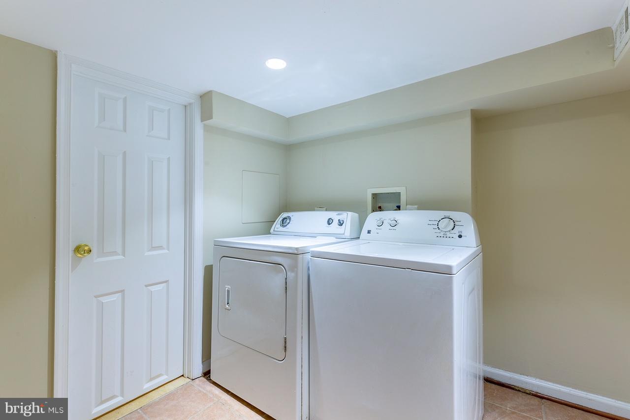 18640 Jerusalem Church Road Poolesville, MD 20837 - Photo 17 of 21 Interior (General)