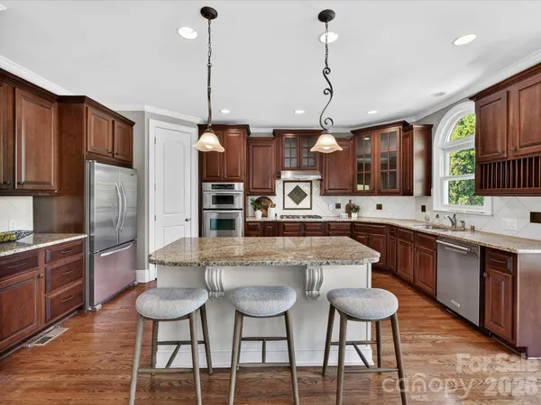 $1,149,000 | 404 3 Greens Drive, Huntersville, NC 28078
