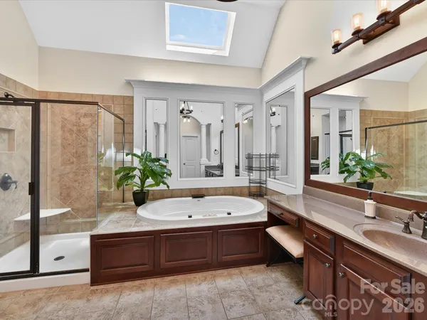 $1,149,000 | 404 3 Greens Drive, Huntersville, NC 28078
