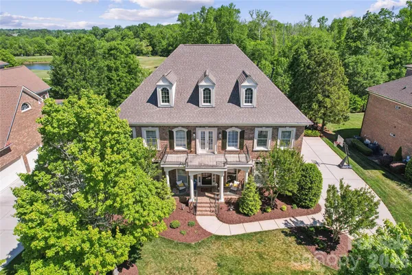 $1,149,000 | 404 3 Greens Drive, Huntersville, NC 28078