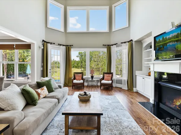 $1,149,000 | 404 3 Greens Drive, Huntersville, NC 28078