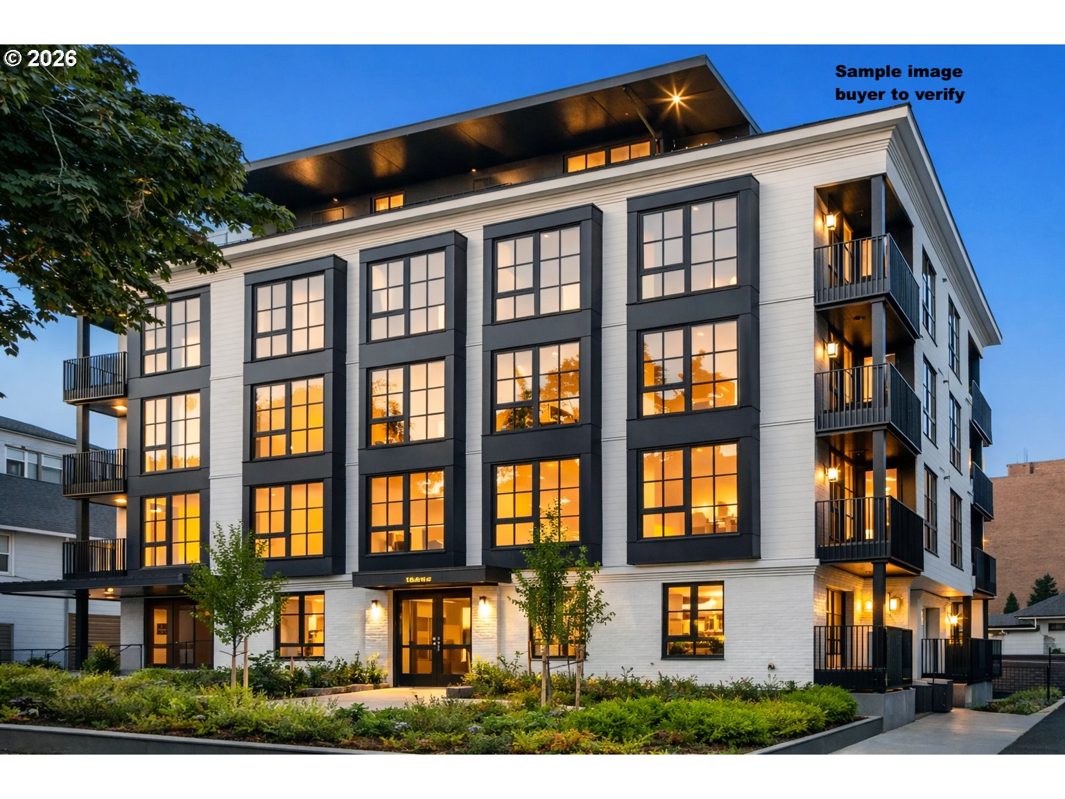 9639 Southeast Foster Road Portland, OR 97266 - Photo 3 of 13