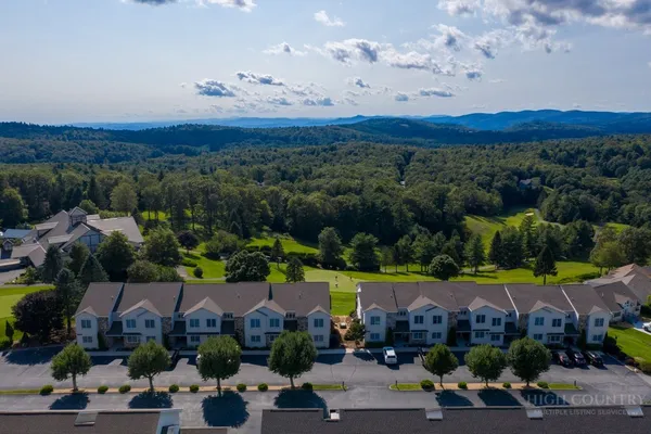 $374,000 | 57 Club Villa Drive, Unit 104, Thurmond, NC 28683