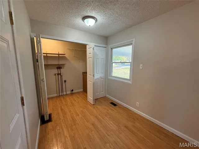 $163,000 | 204 Northmoor Drive, Jerseyville, IL 62052