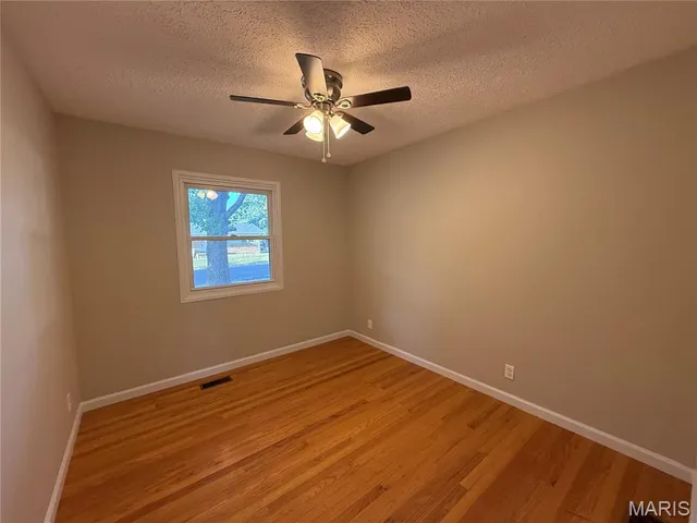 $163,000 | 204 Northmoor Drive, Jerseyville, IL 62052