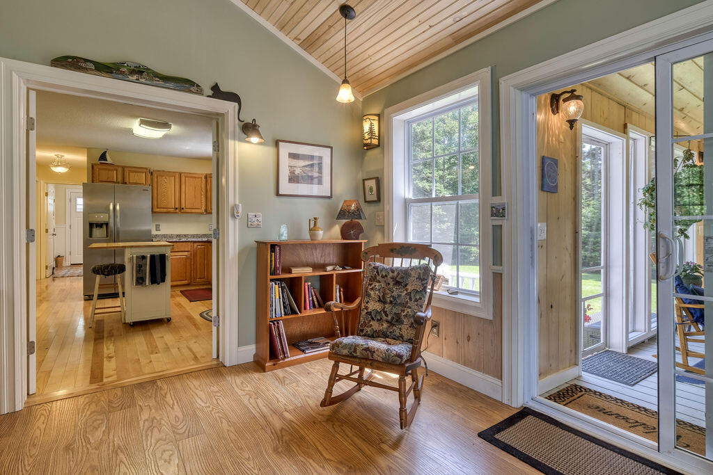 18 Cat Cove Road Stonington, ME 04681 - Photo 16 of 61 18Cat'sCove-16