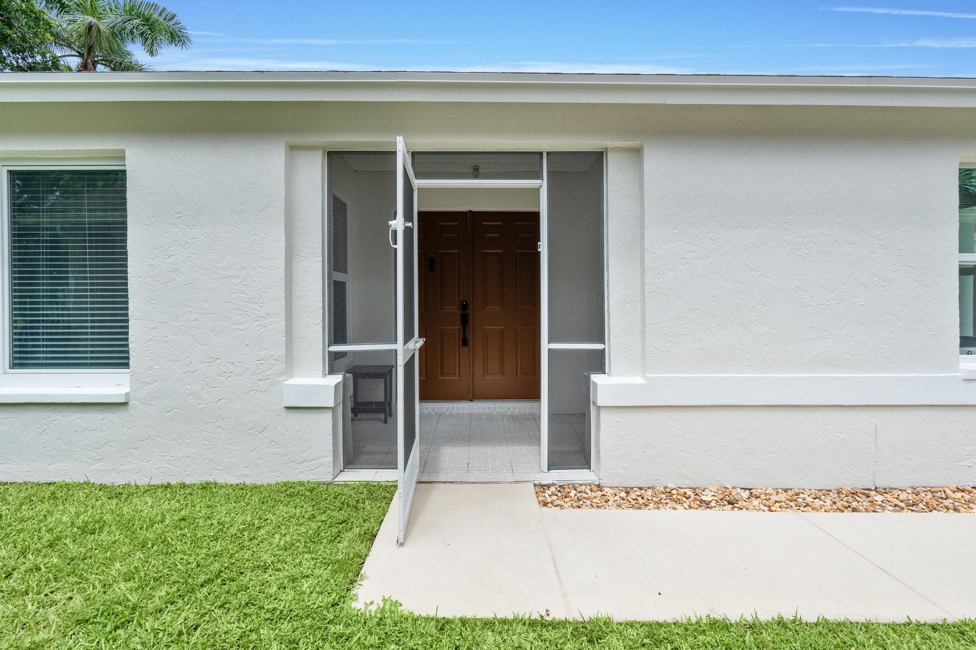 212 Trails End Greenacres, FL 33413 - Photo 2 of 47 A7401507