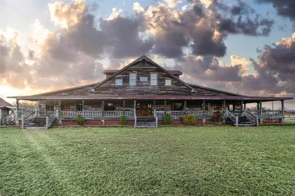 $374,900 | 3215 Bluff Road, Marion, SC 29571