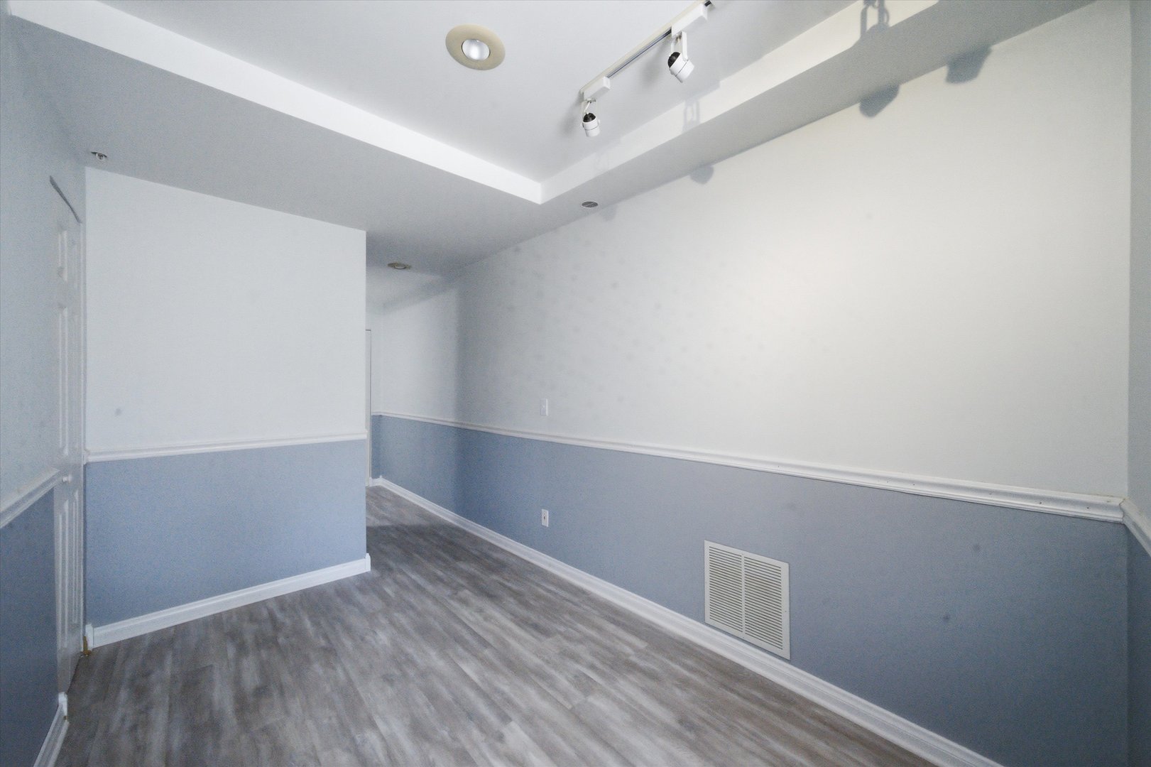 5451 McDonough Road Hoffman Estates, IL 60192 - Photo 40 of 48