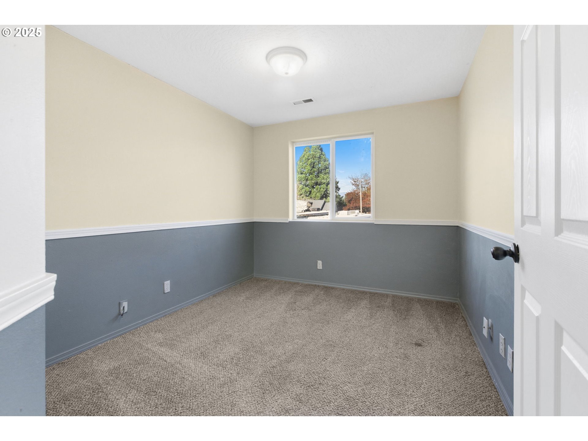 3818 Longridge Drive Springfield, OR 97478 - Photo 30 of 42