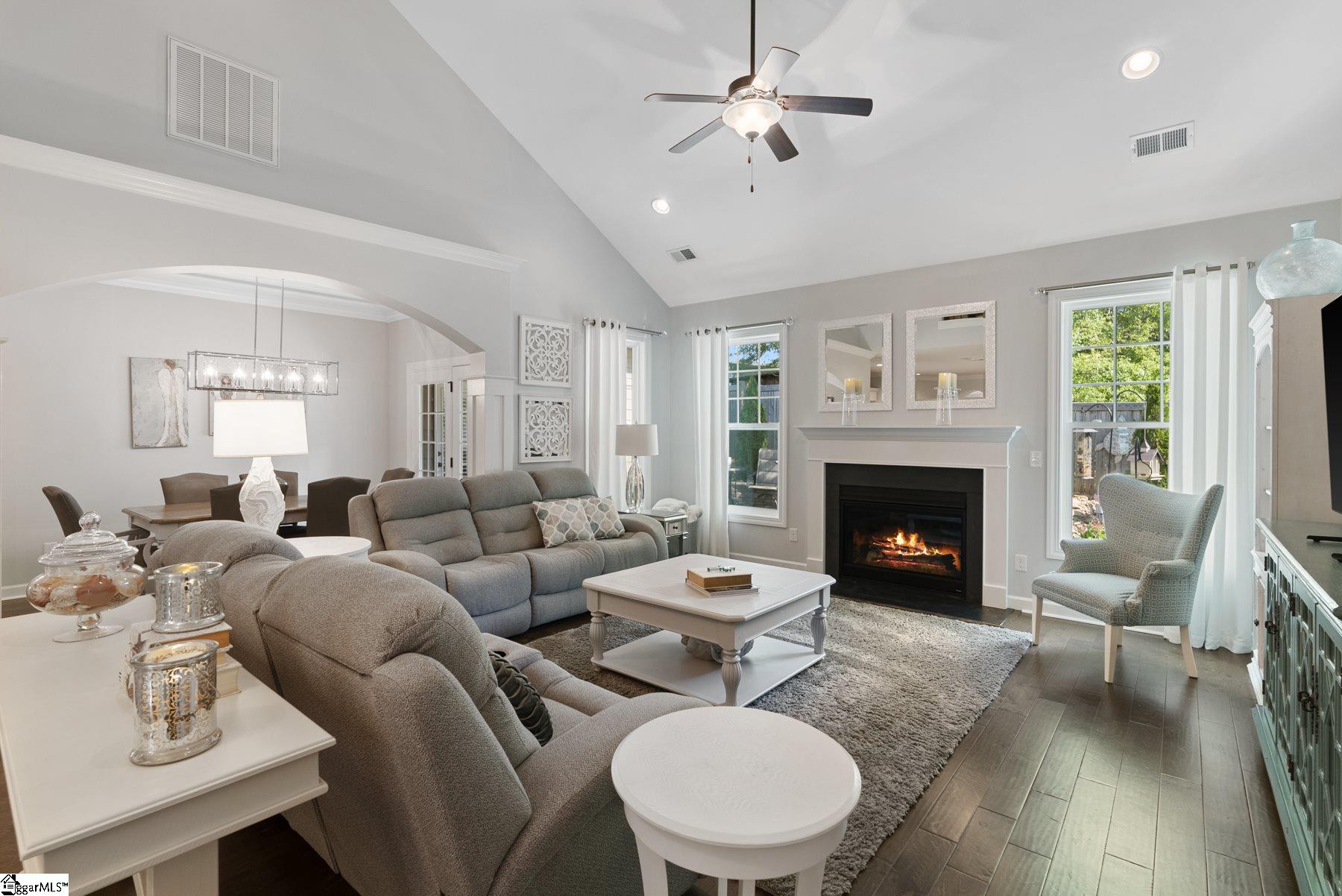 9 Guernsey Way Fountain Inn, SC 29644 - Photo 5 of 36 Gallery Image 5