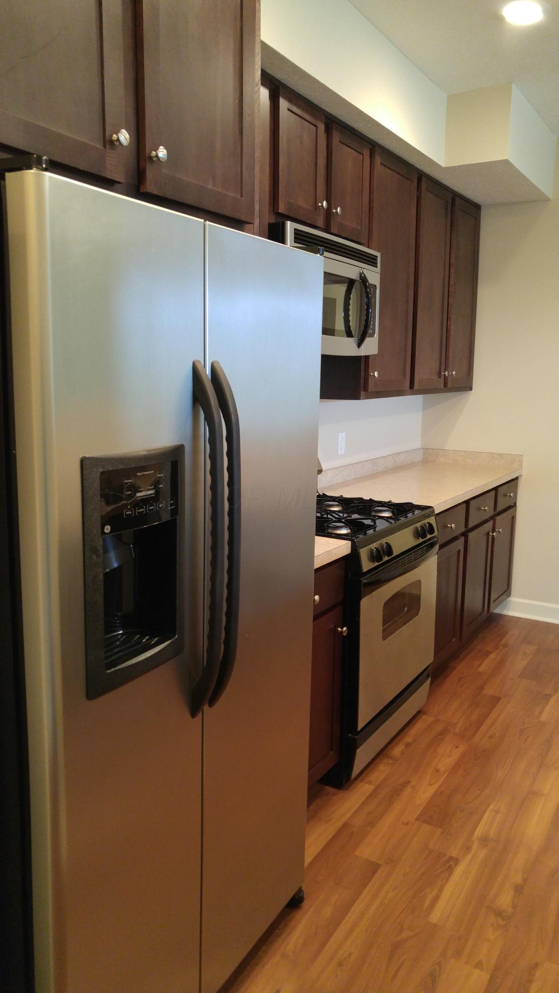 805 Proprietors Road, Unit 204 Columbus, OH 43085 - Photo 3 of 16