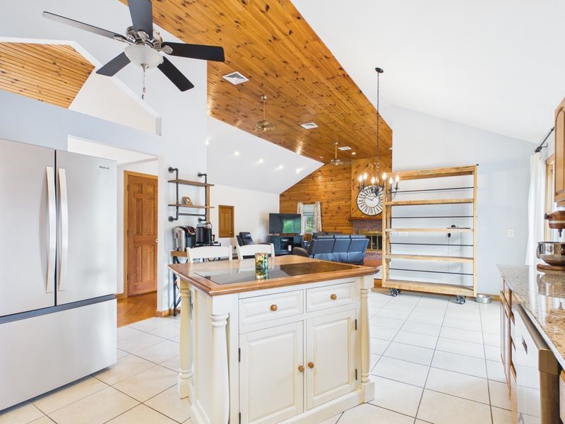 230 Curtis Corner Road South Kingstown, RI 02879 - Photo 12 of 48