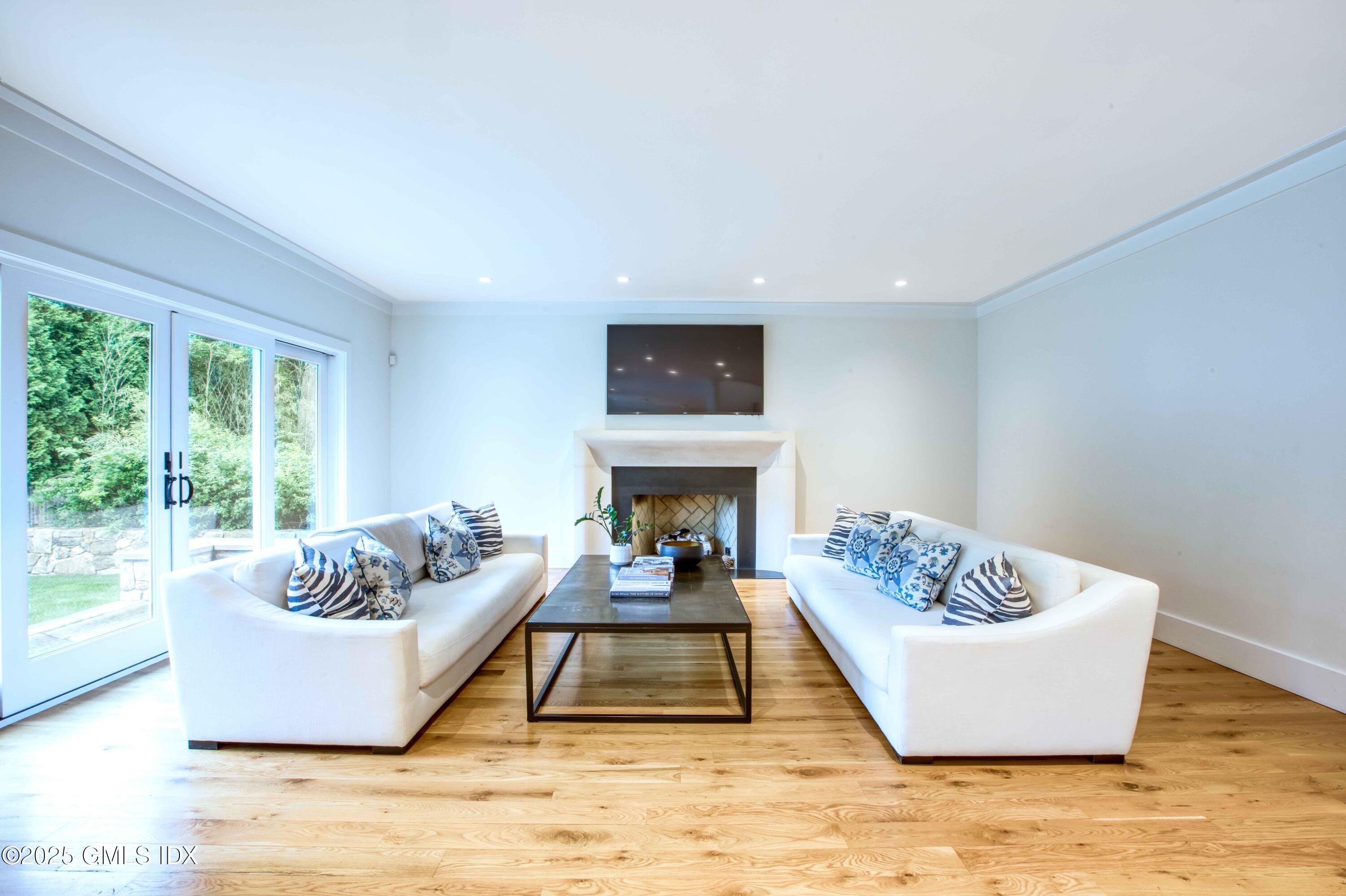 507 River Road Cos Cob, CT 06807 - Photo 10 of 36 864A8248-1