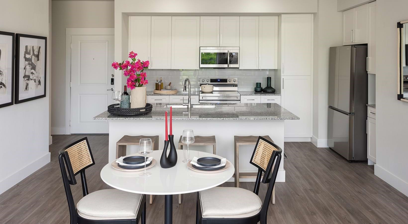 2425 Bell Street, Unit 1355 Houston, TX 77003 - Photo 3 of 30