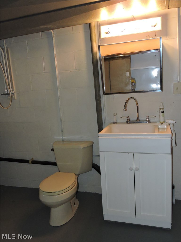 756 Rextur Drive Akron, OH 44319 - Photo 17 of 25 Gallery Image 17