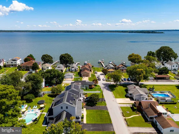 $799,000 | 7418 Chesapeake Road, Baltimore, MD 21220