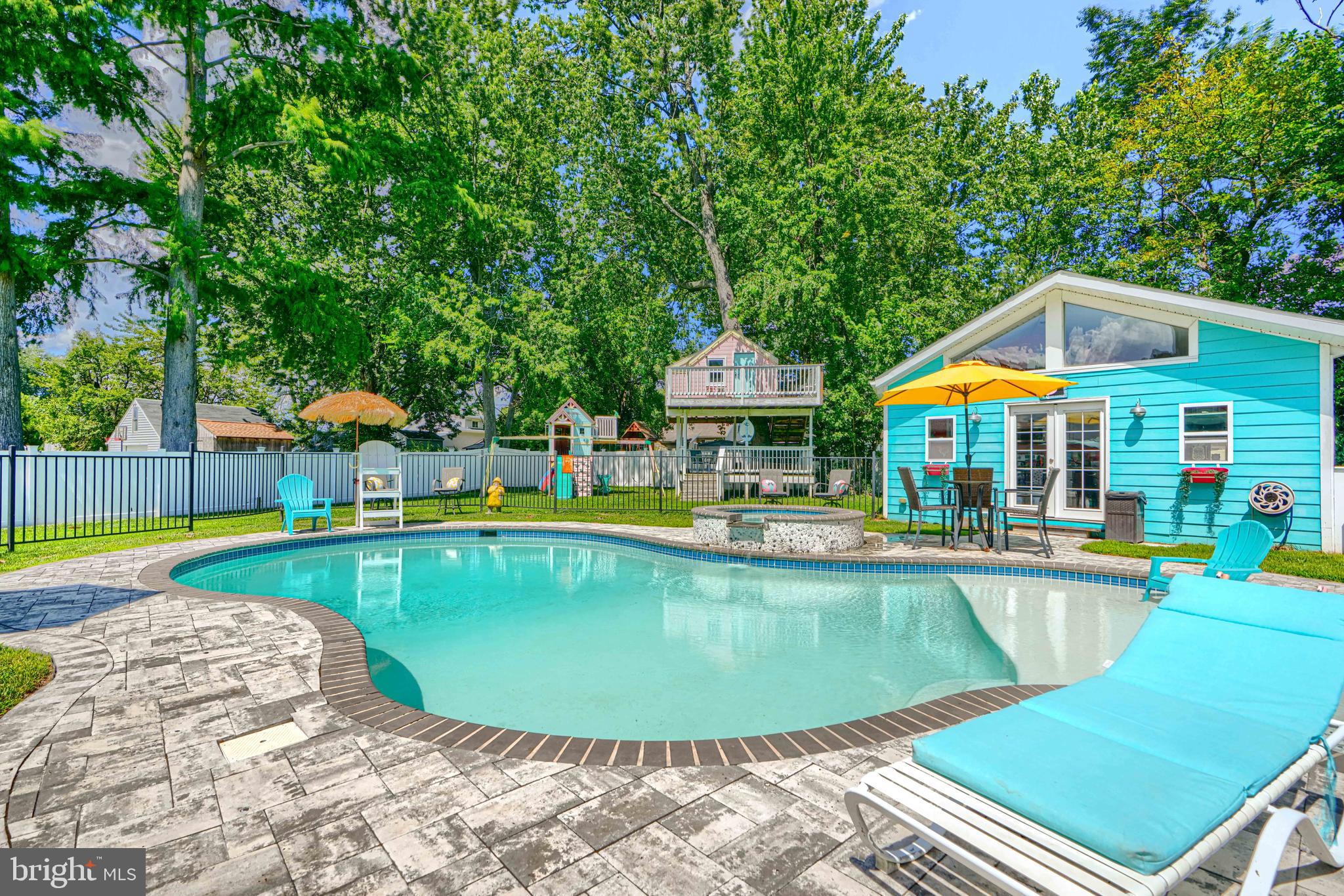 7418 Chesapeake Road Baltimore, MD 21220 - Photo 7 of 18