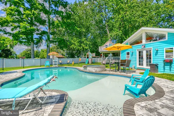 $799,000 | 7418 Chesapeake Road, Baltimore, MD 21220