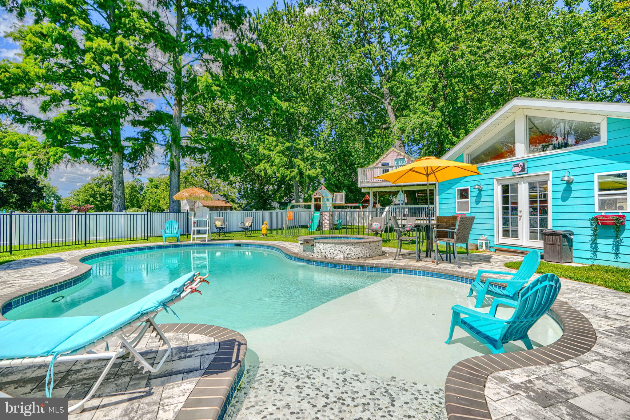 7418 Chesapeake Road Baltimore, MD 21220 - Photo 8 of 18