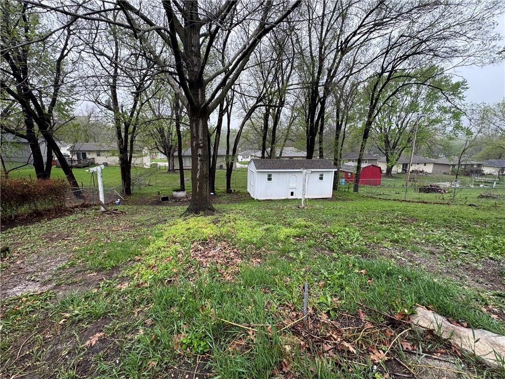 1608 North Lazy Branch Road Independence, MO 64058 - Photo 8 of 9