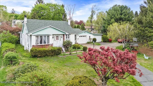 $250,000 | 303 Sunnyside Avenue, Clarks Summit, PA 18411