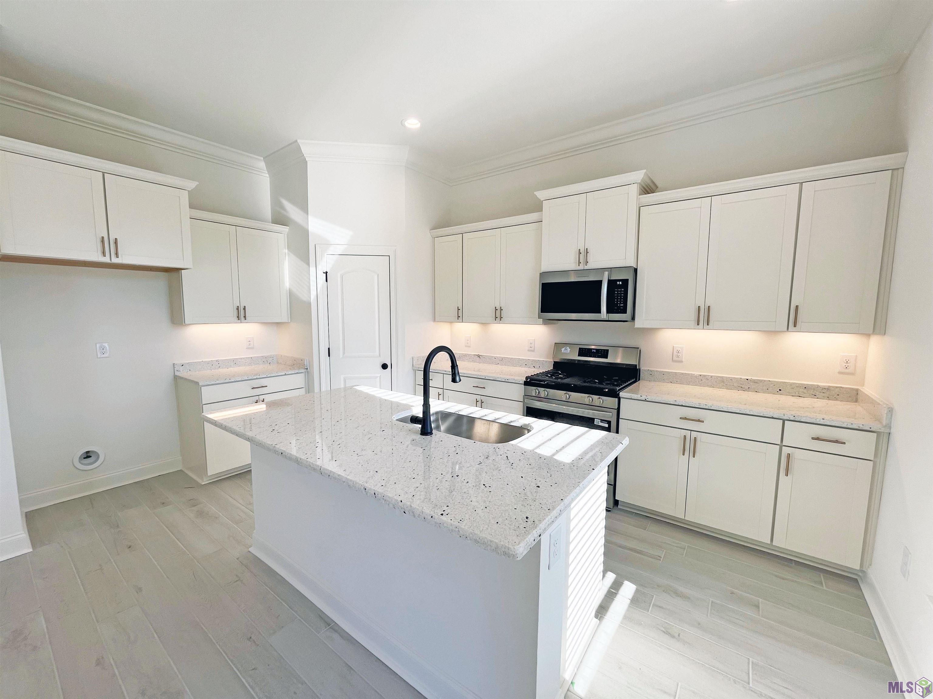 6532 Nesting Drive Gonzales, LA 70737 - Photo 4 of 18