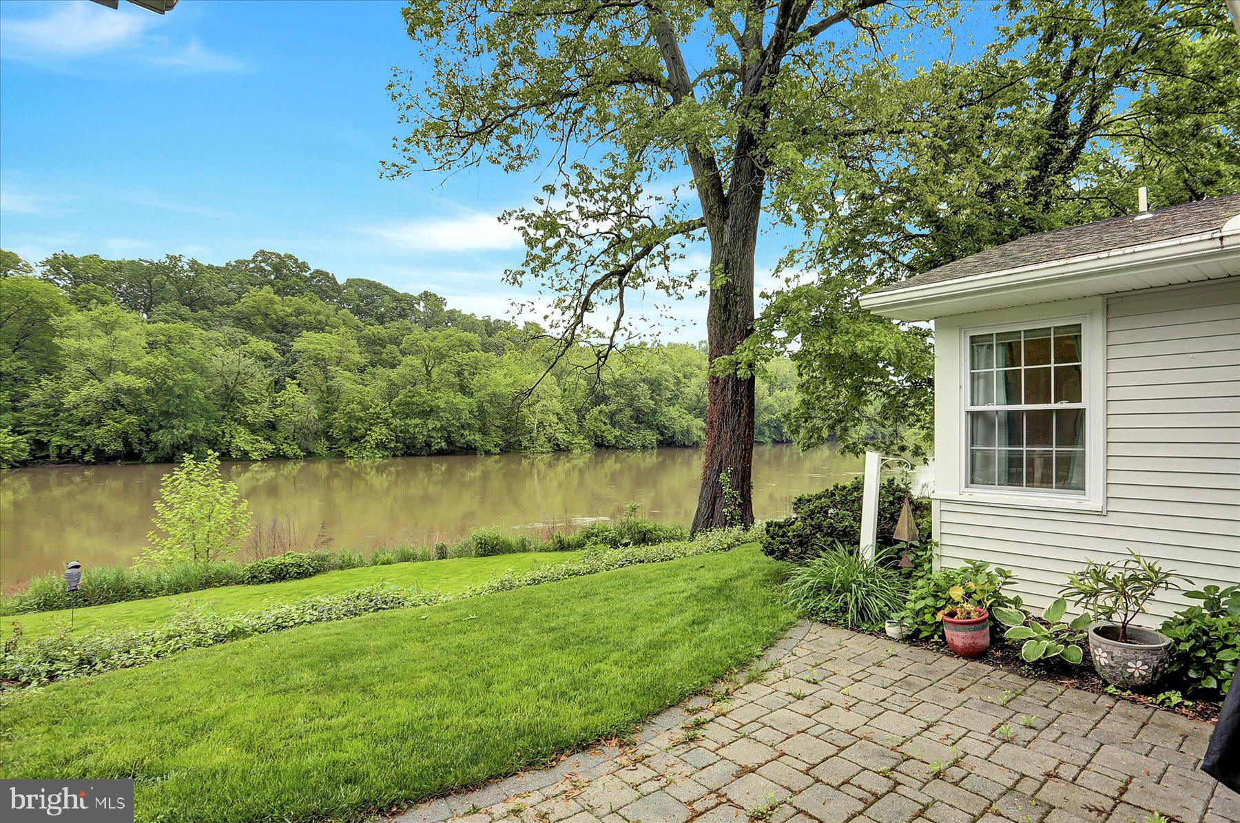 424 Lamp Post Lane Camp Hill, PA 17011 - Photo 28 of 32 Gallery Image 28