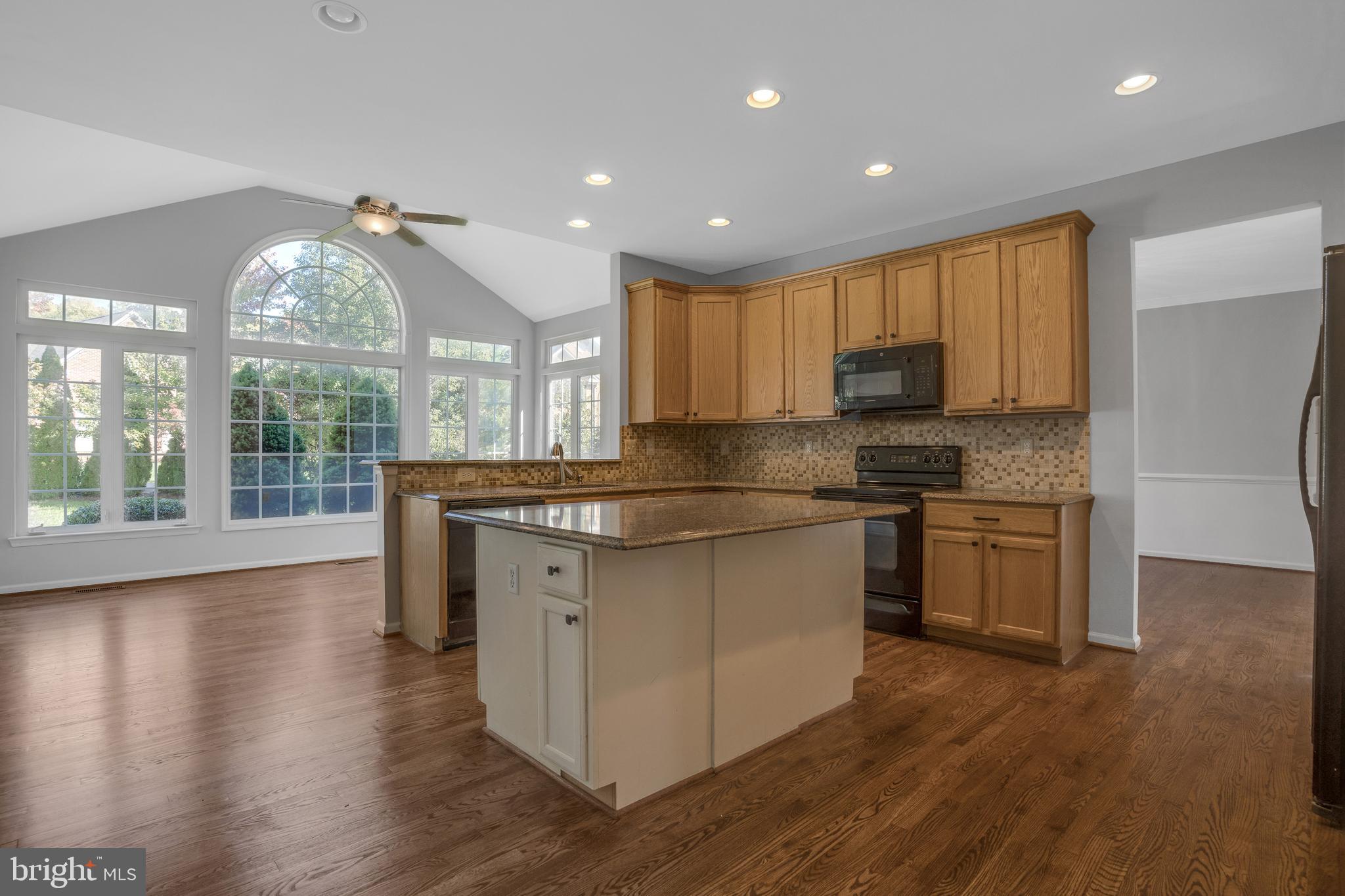 2116 Chestnut Lane Frederick, MD 21702 - Photo 13 of 40 Gallery Image 13