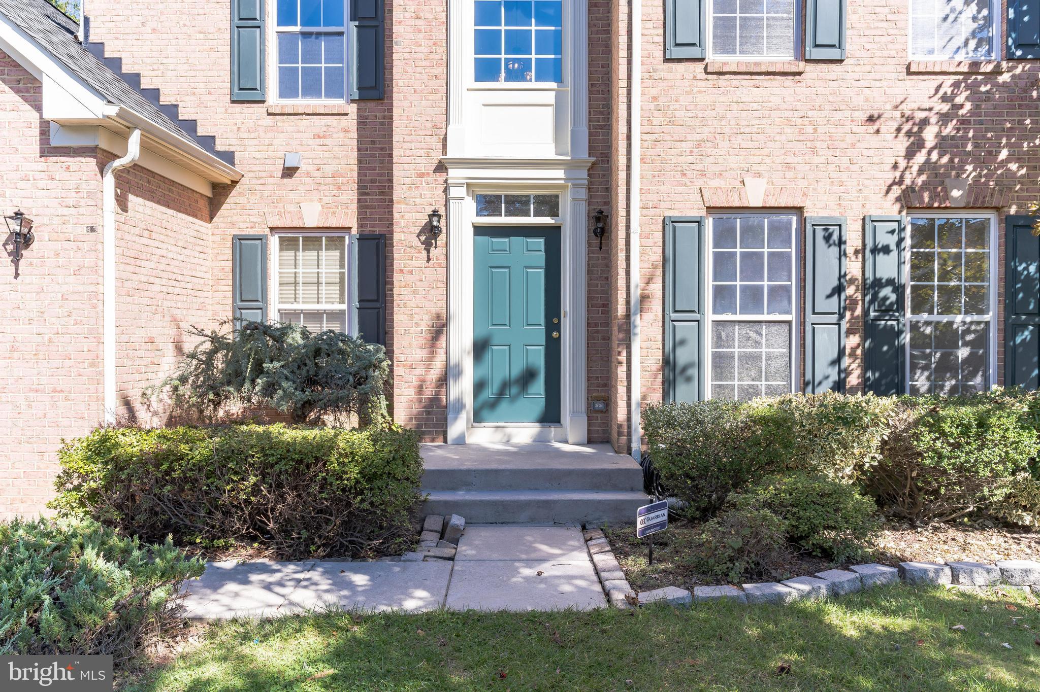 2116 Chestnut Lane Frederick, MD 21702 - Photo 3 of 40 Gallery Image 3