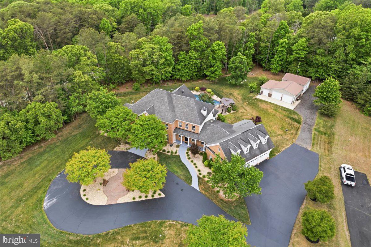 Oversized parking for family and guests