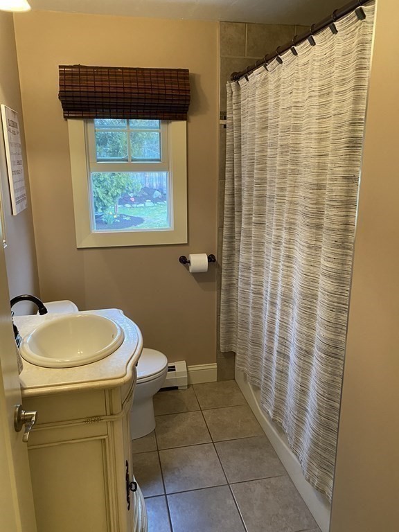 57 Bigelow Road Lancaster, MA 01523 - Photo 19 of 40