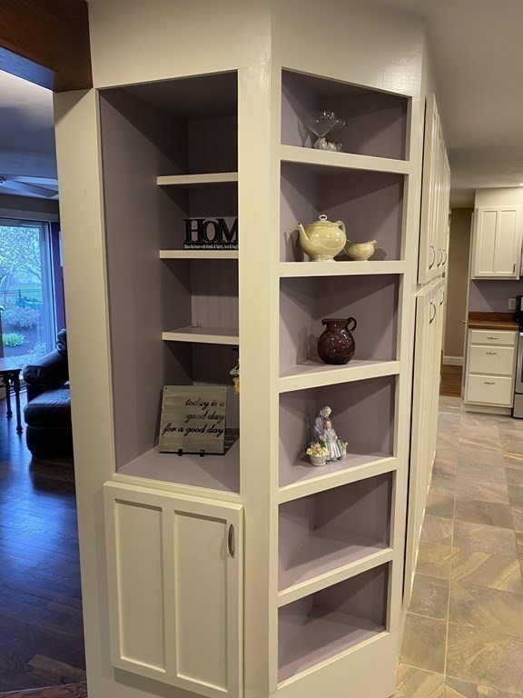 57 Bigelow Road Lancaster, MA 01523 - Photo 9 of 40