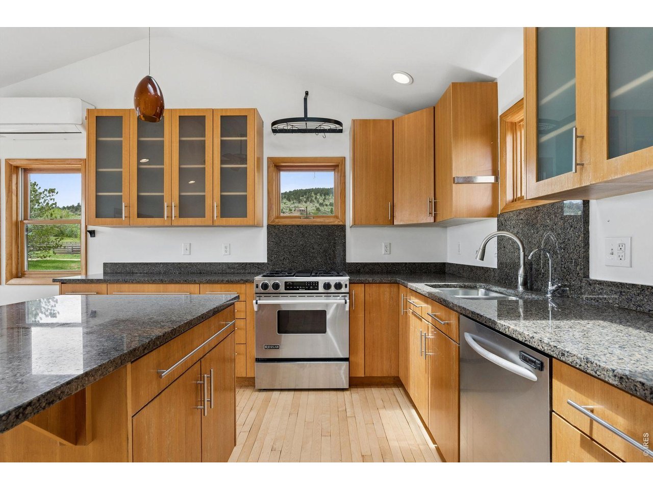 4640 Hygiene Road Longmont, CO 80503 - Photo 7 of 31