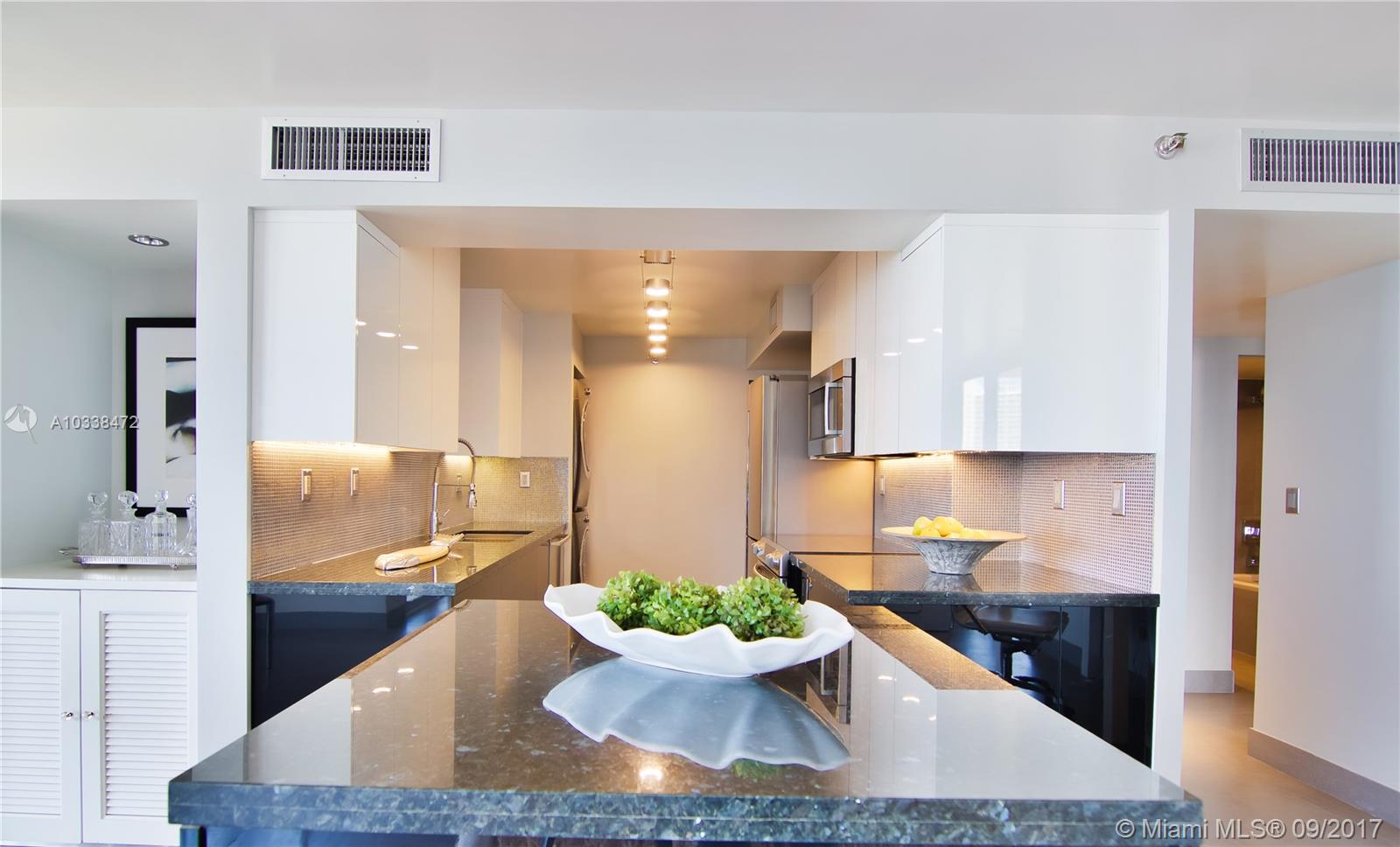 151 Southeast 15th Road, Unit 2802 Miami, FL 33129 - Photo 3 of 6 Galley kitchen