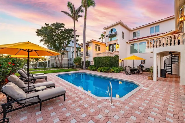 $3,795,000 | 1023 Tocobaga Lane, Sarasota, FL 34236