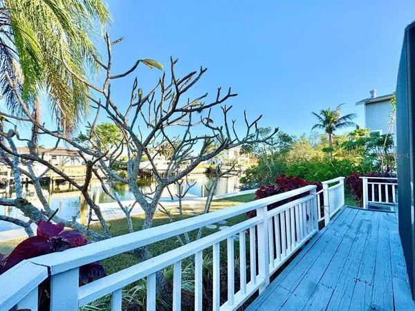 $3,250 | 4112 Beach Drive Southeast, St. Petersburg, FL 33705