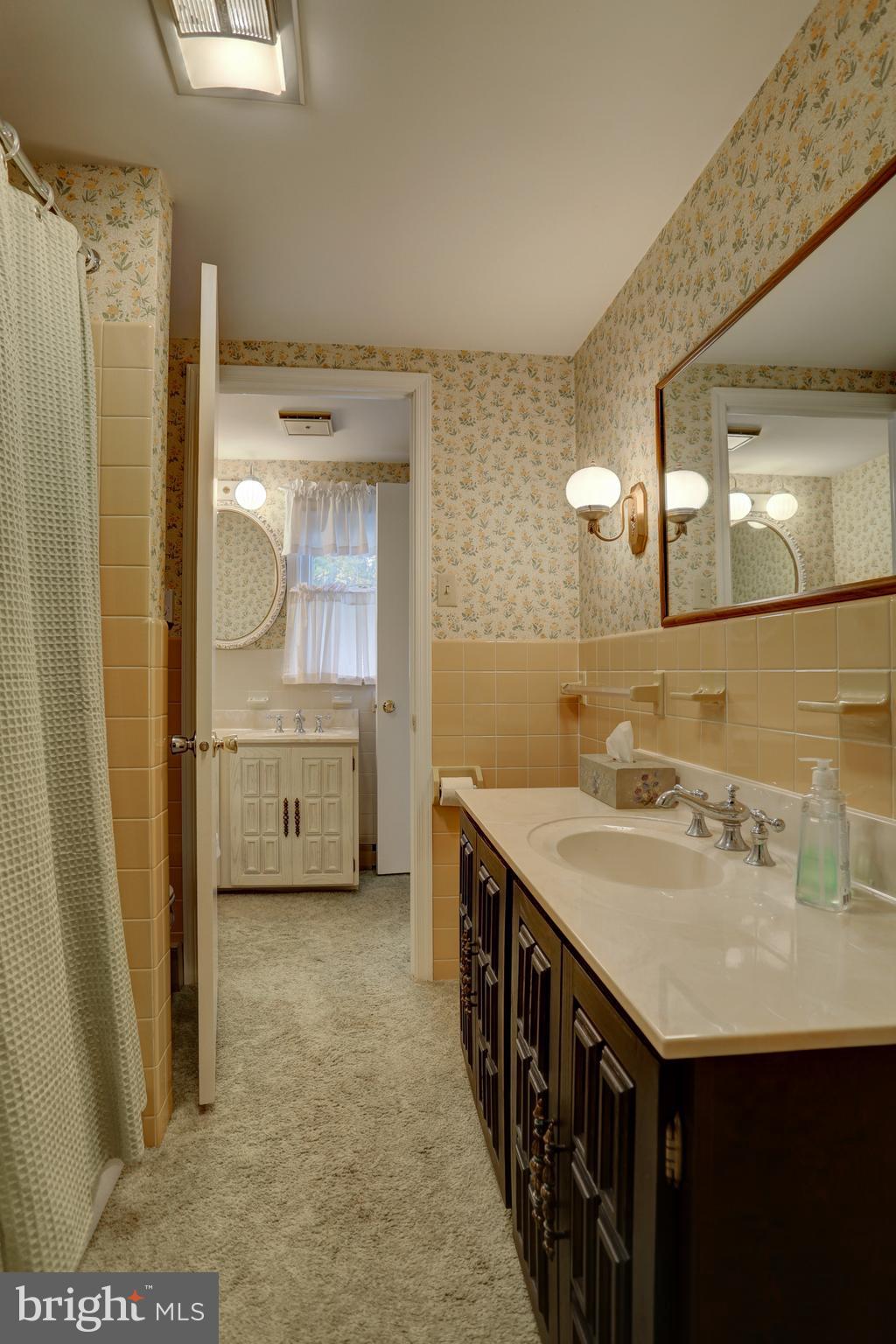 1128 Colonial Road Lancaster, PA 17603 - Photo 31 of 39 Gallery Image 31
