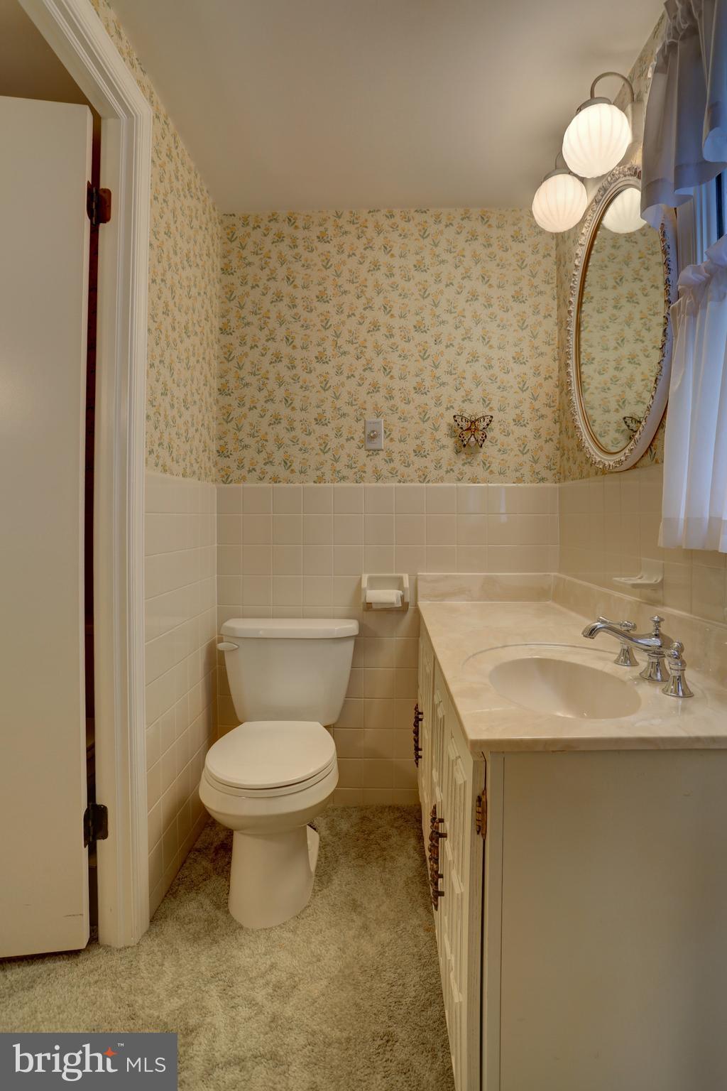 1128 Colonial Road Lancaster, PA 17603 - Photo 32 of 39 Gallery Image 32