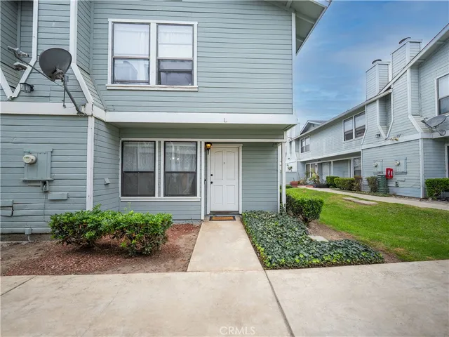 $425,000 | 311 Lolita Lane, Unit L, Santa Maria, CA 93458